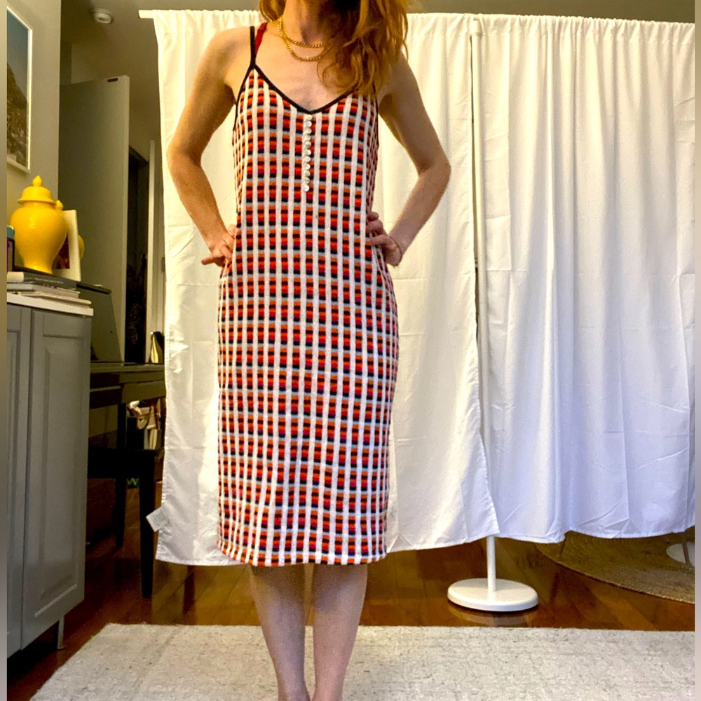 Found your MAGENTA MIDI dress!!